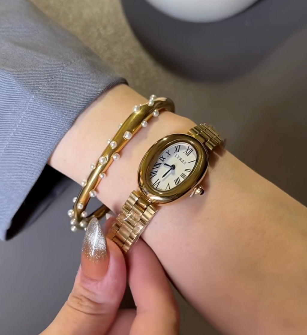Alora Watch stack