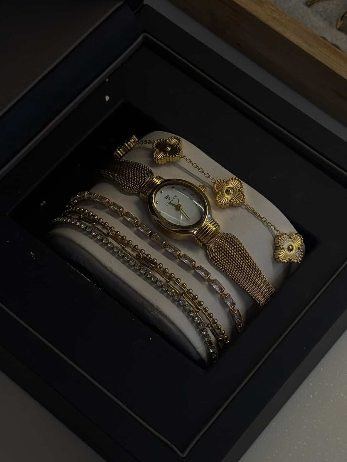 Leauder Gold Stack