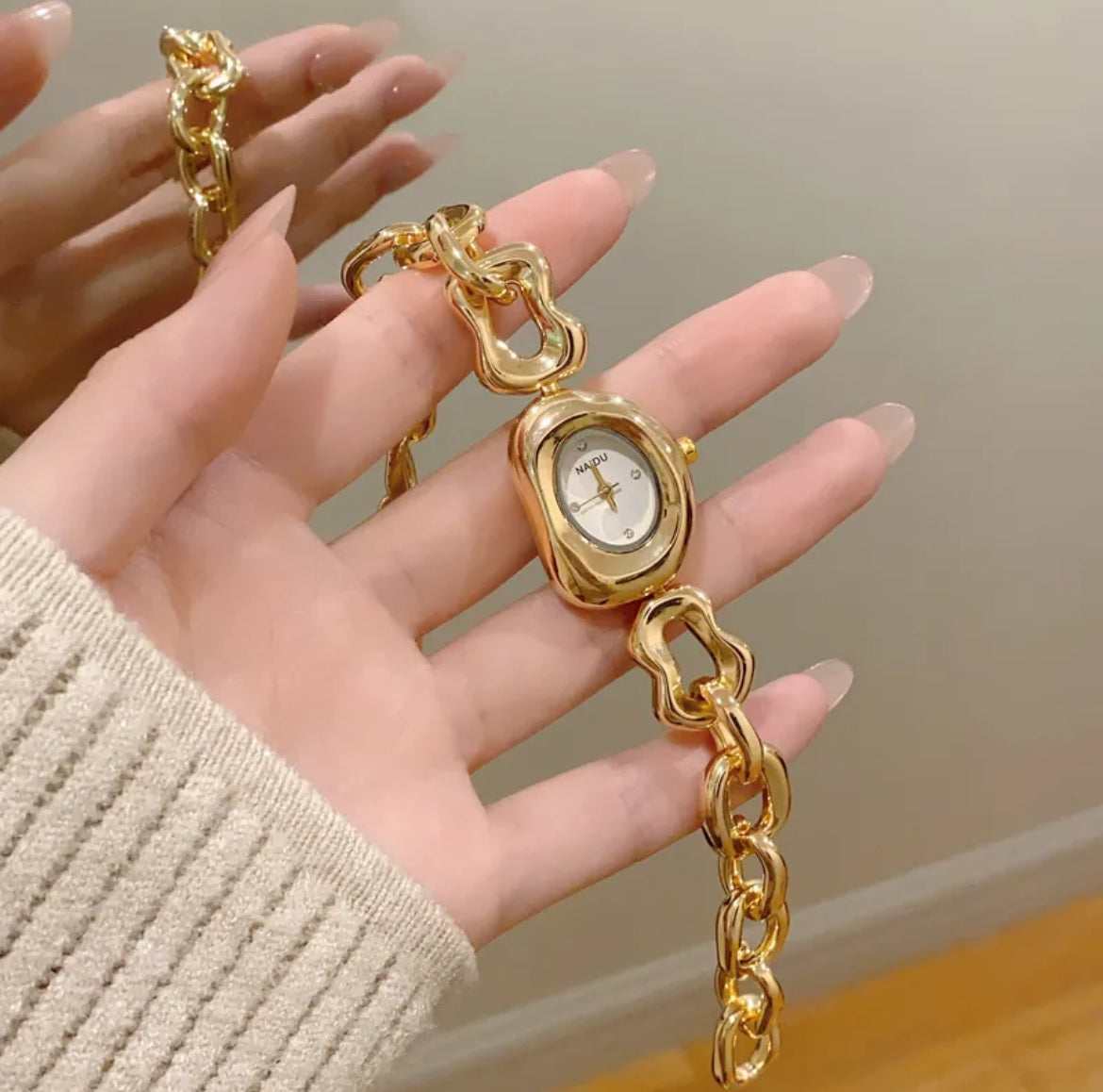 Retro Rivo Watch
