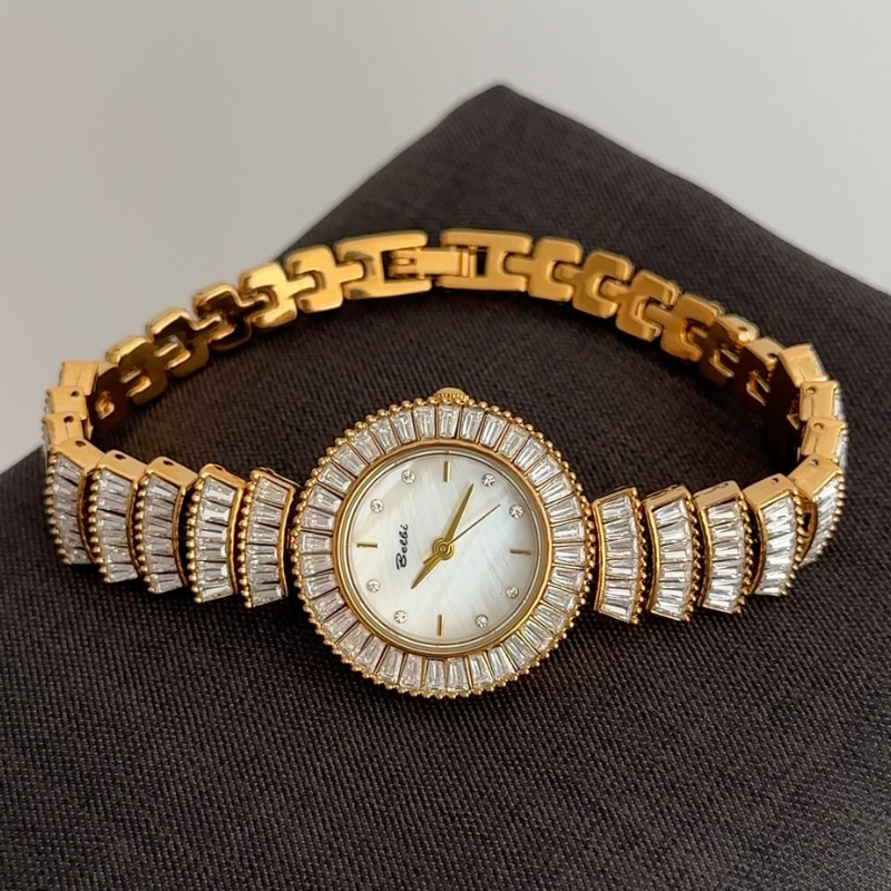 Bellee Watch