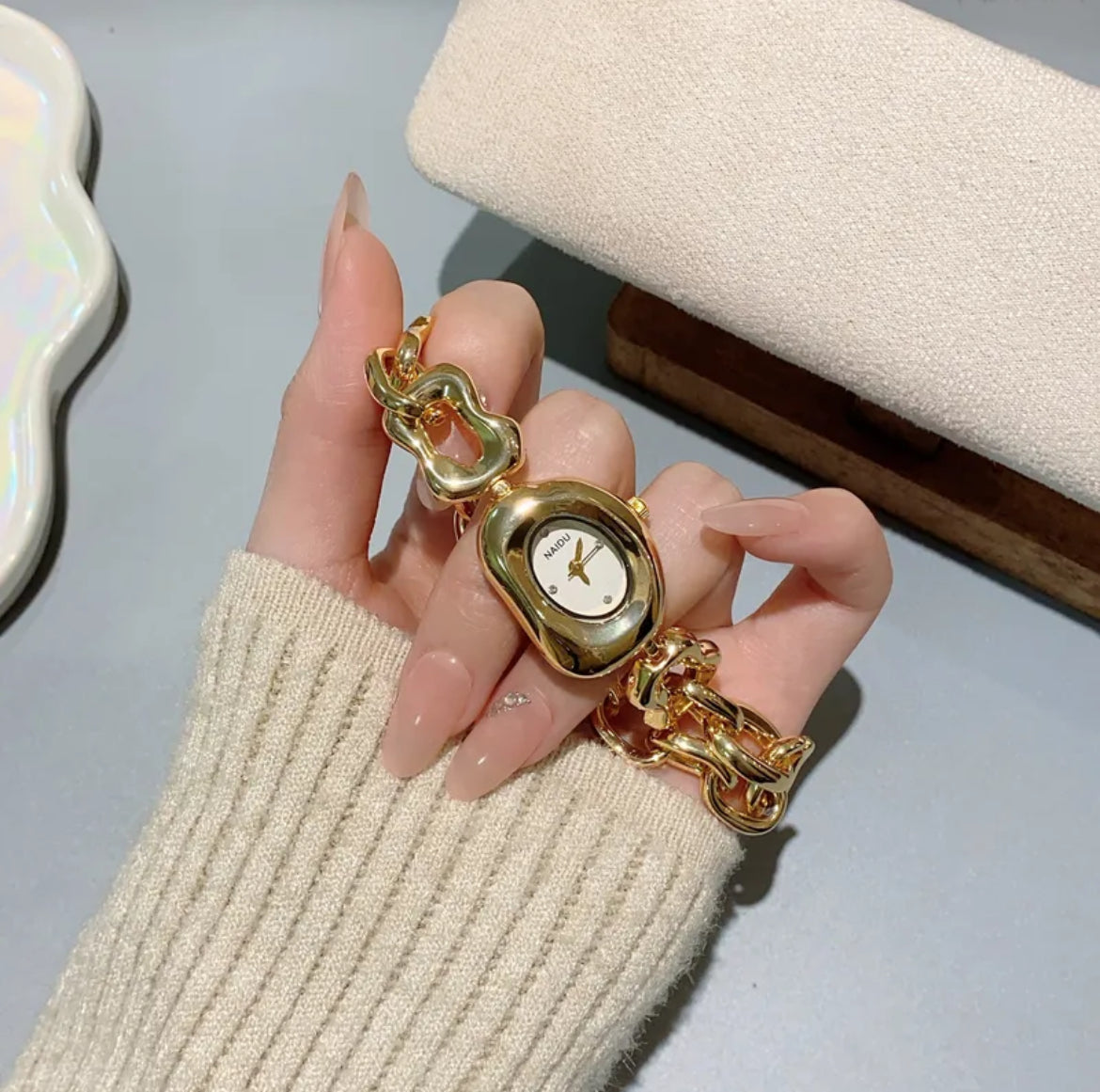 Retro Rivo Watch