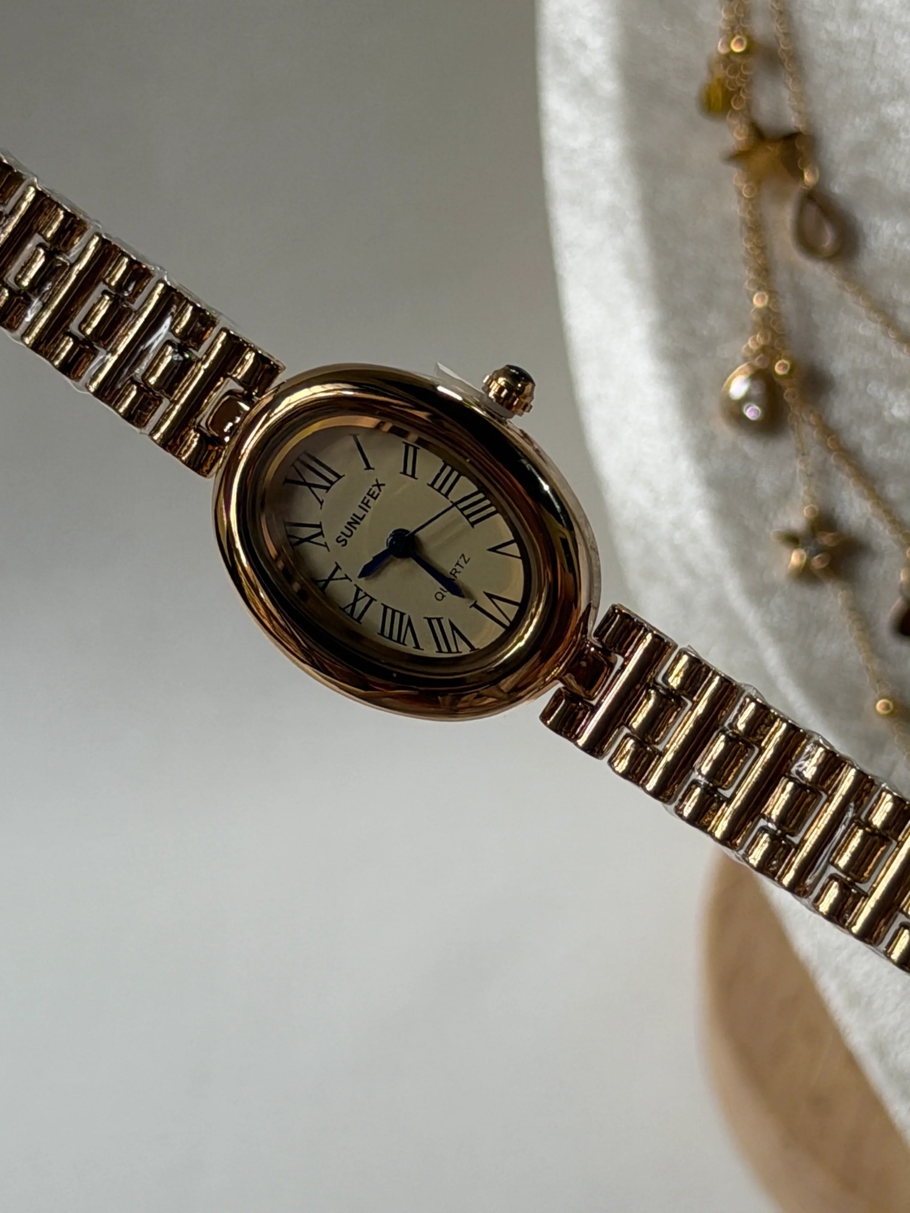 Aurex Luxe vintage watch stack